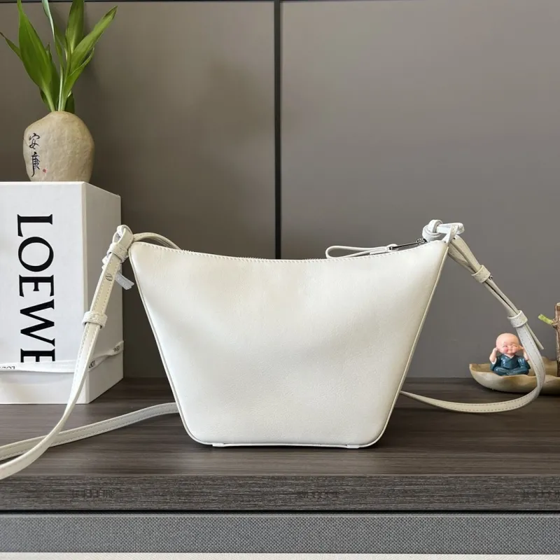 LOEWE White Crossbody Satchel Bag 495 - Image 3