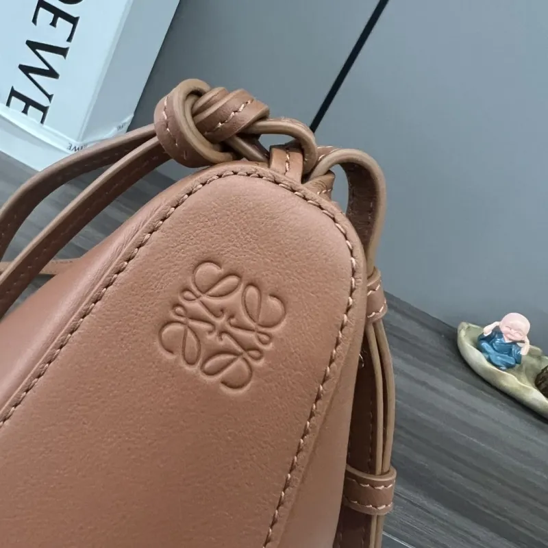 Loewe Brown Leather Satchel Crossbody Bag - Image 5