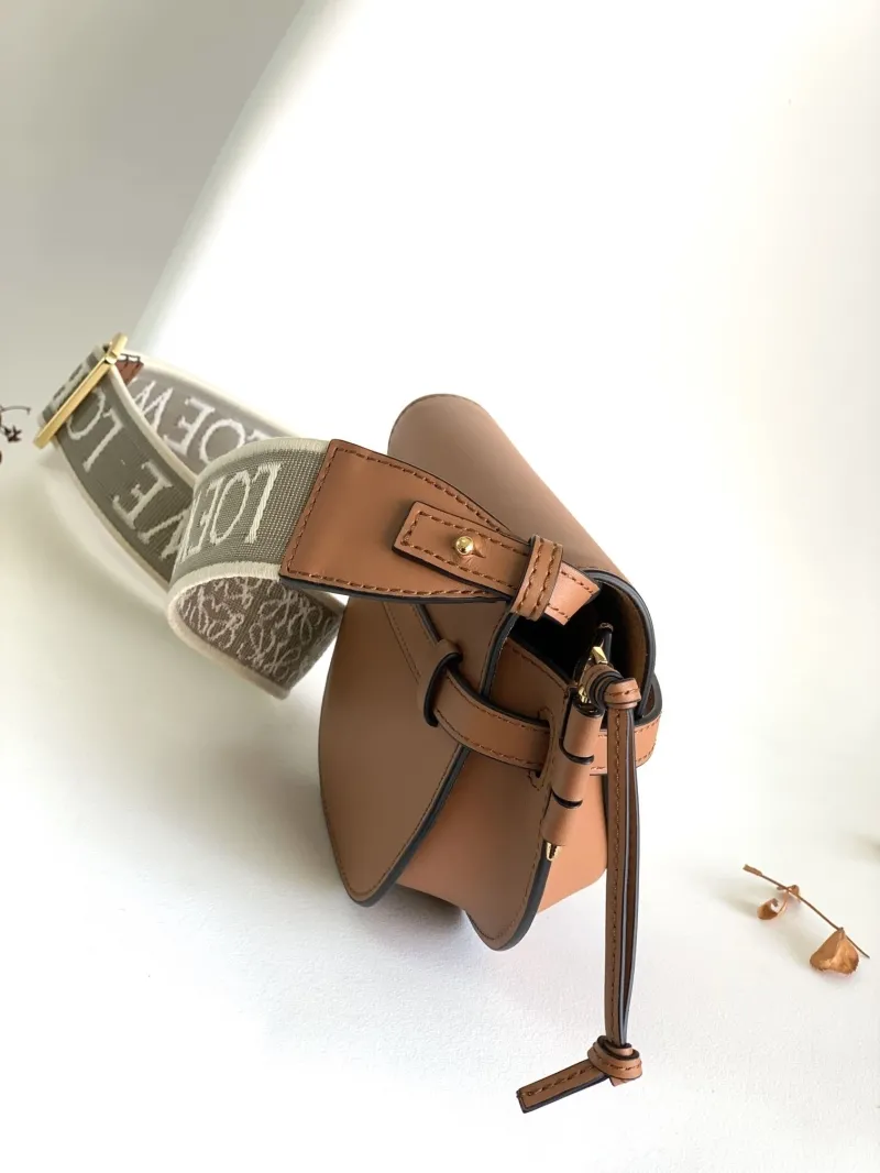 Alternative view of Loewe Tan Leather Saddle Crossbody Bag 503