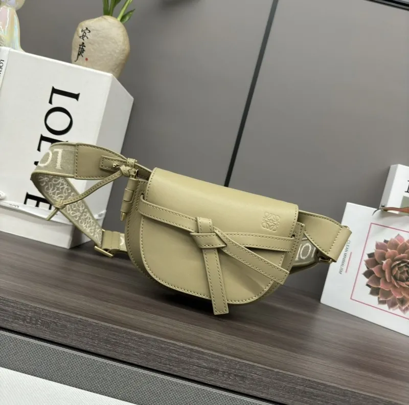 Loewe Beige Saddle Crossbody Bag 509