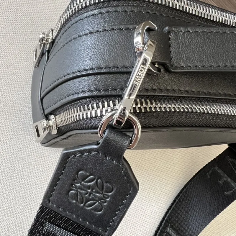 LOEWE Black Crossbody Satchel Bag 512 - Image 7