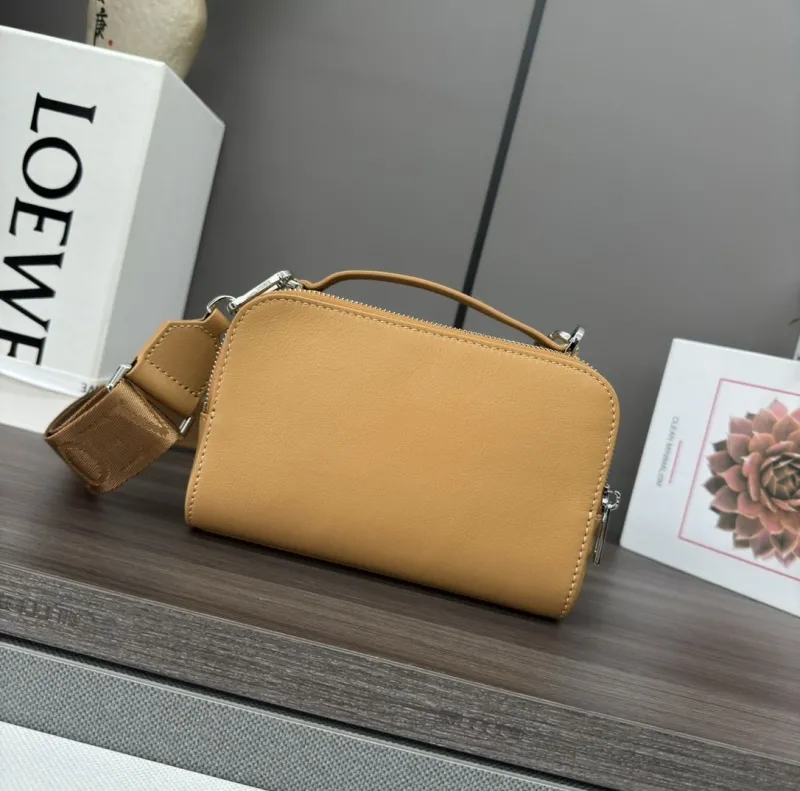 LOEWE Tan Leather Satchel Crossbody Bag 513 - Image 3