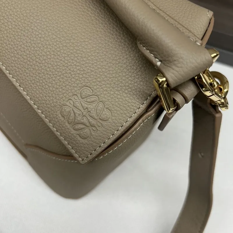LOEWE Beige Leather Satchel Bag 519 - Image 6