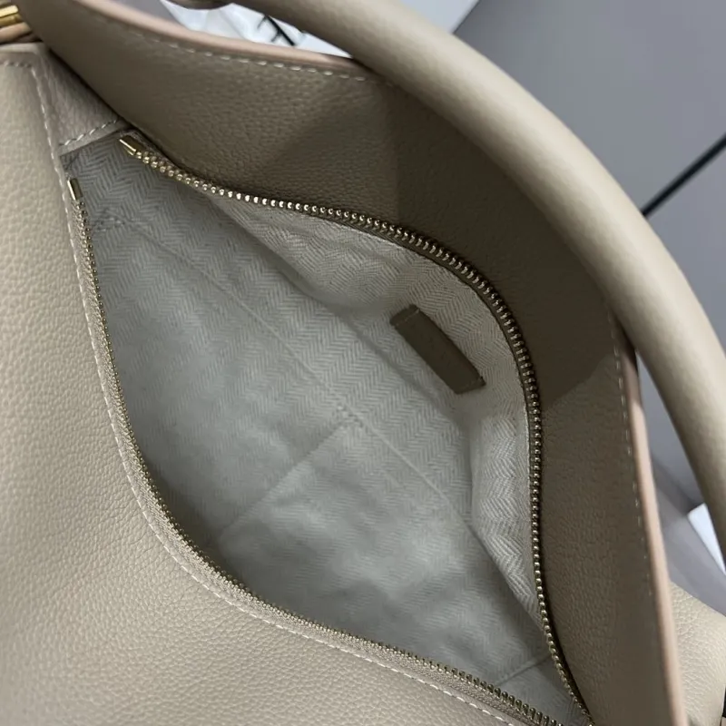 LOEWE Beige Leather Satchel Bag 519 - Image 17
