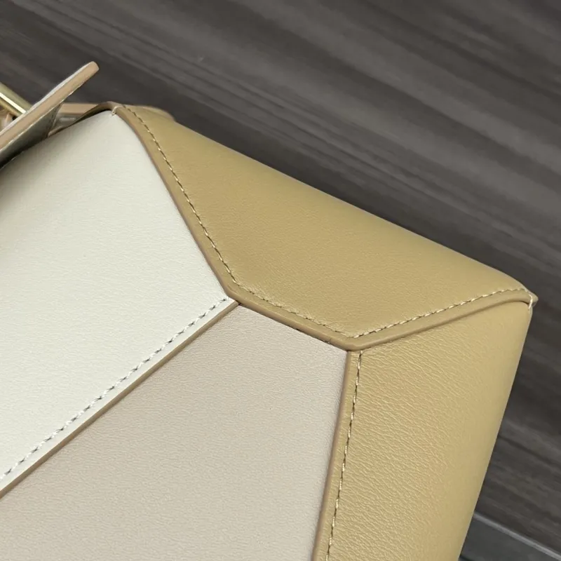 Loewe Beige Cream Satchel Bag 520 - Image 6