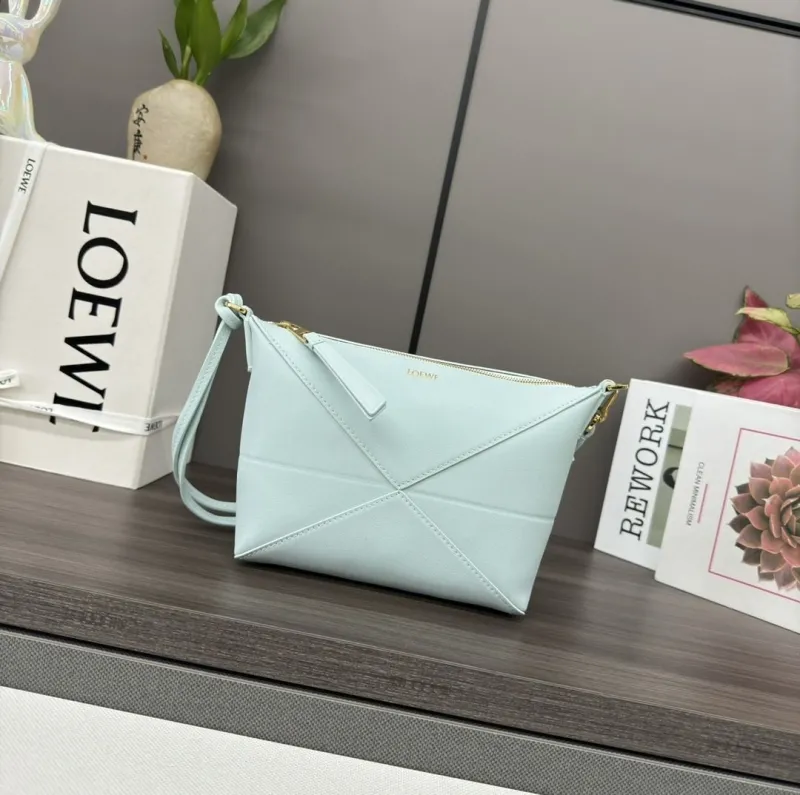 Alternative view of Loewe Satchel Bags-583