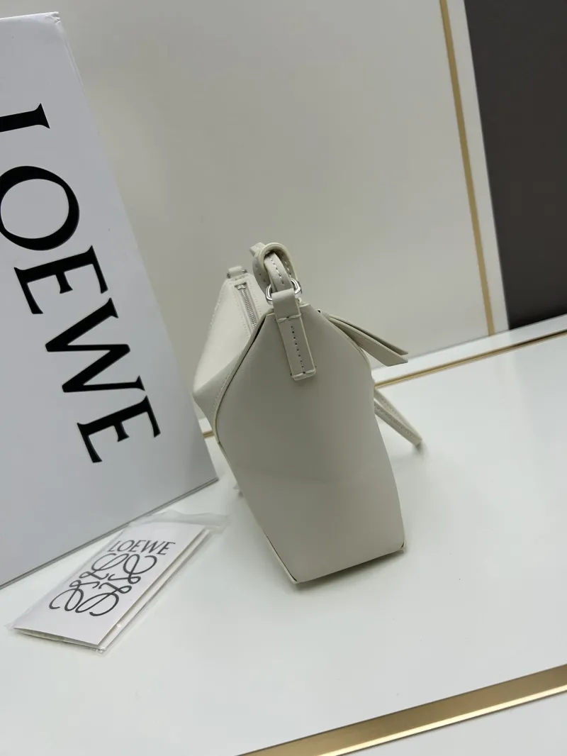 Alternative view of Loewe Satchel Bags-655