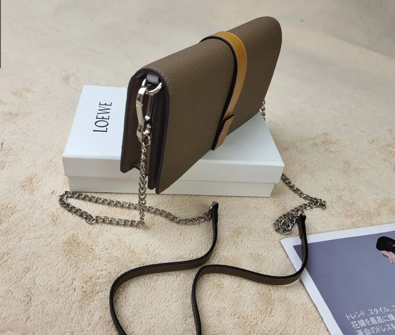 Alternative view of Loewe Satchel Bags-706