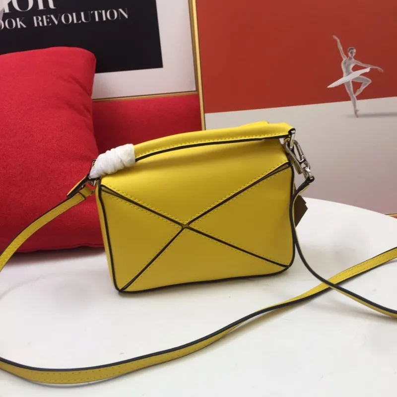 Alternative view of Loewe Satchel Bags-716