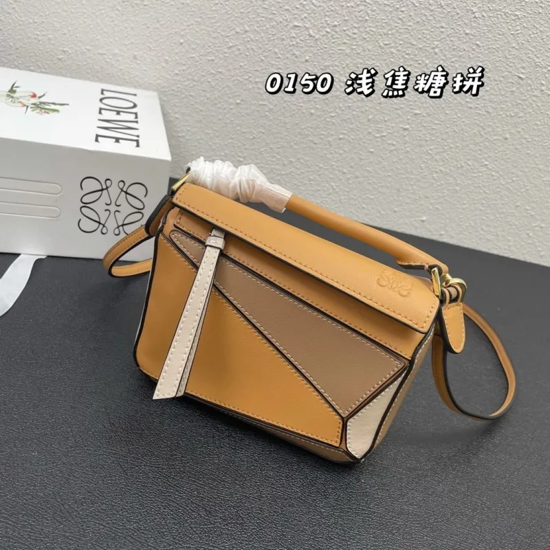Alternative view of Loewe Satchel Bags-719