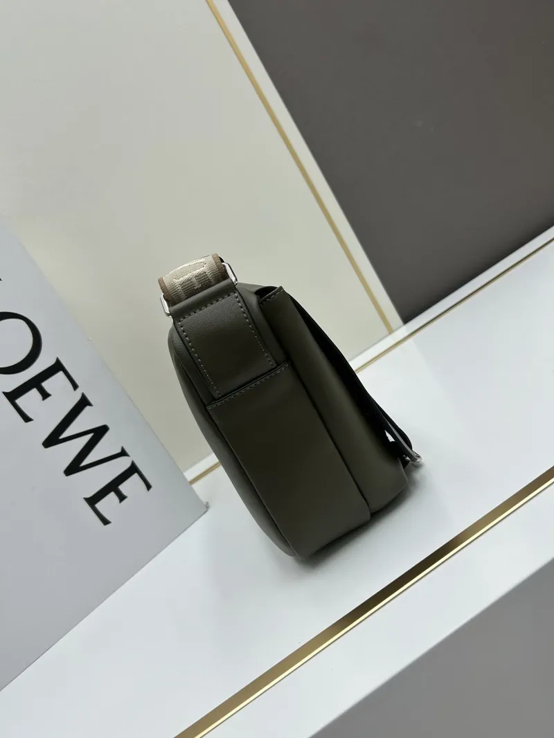 Alternative view of Loewe Satchel Bags-735