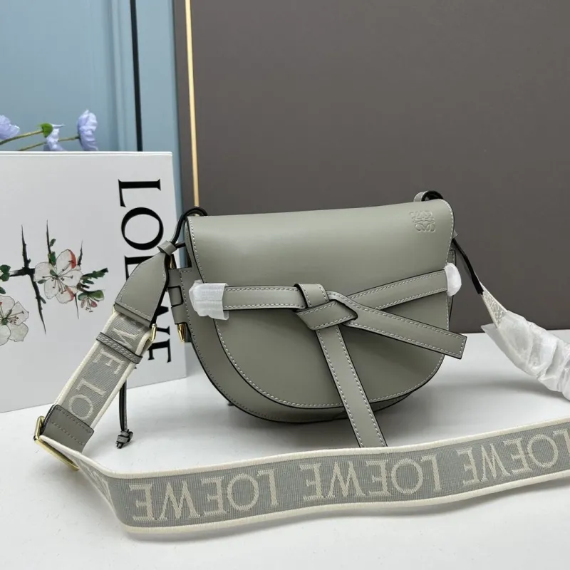 Alternative view of Loewe Satchel Bags-759