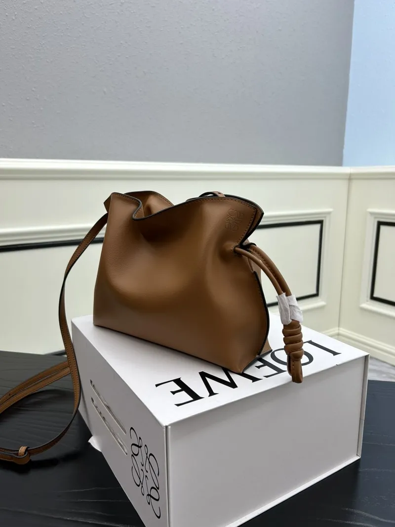 Alternative view of Loewe Satchel Bags-773