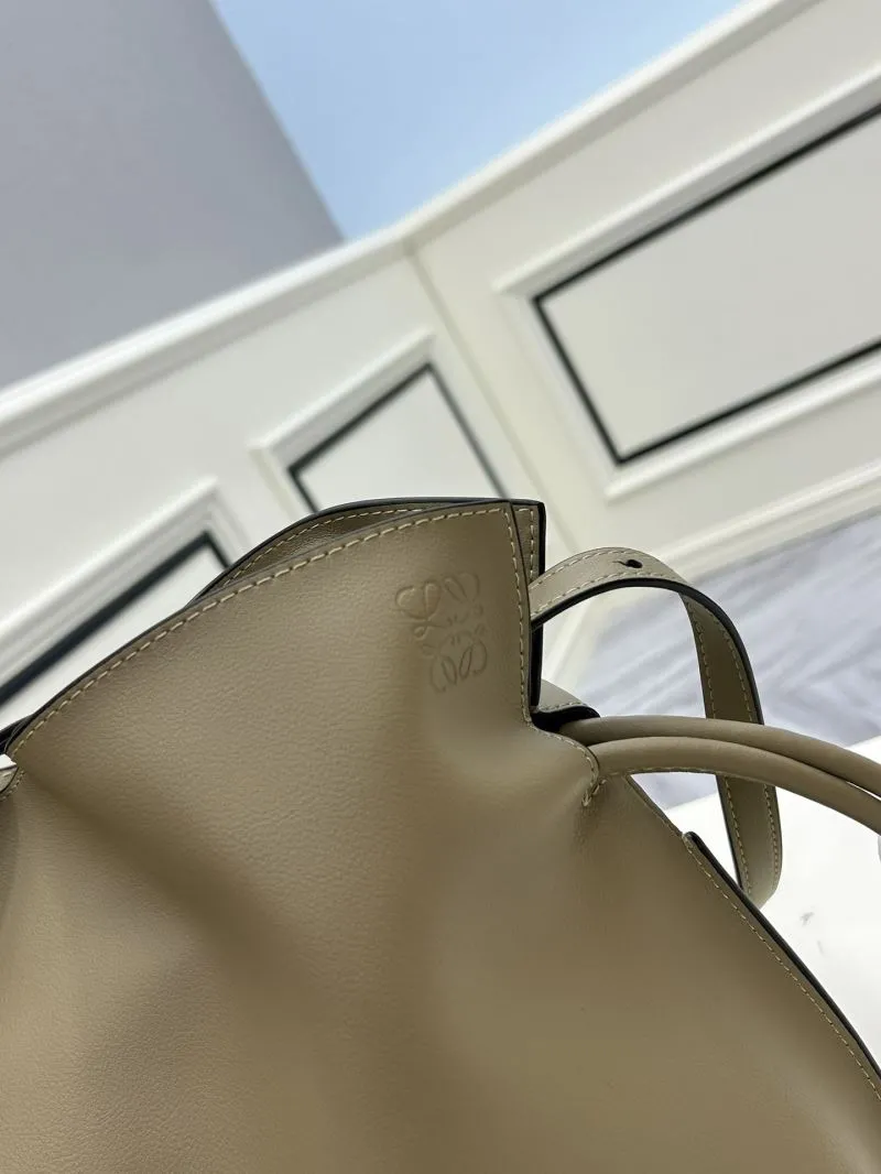 Alternative view of Loewe Satchel Bags-844