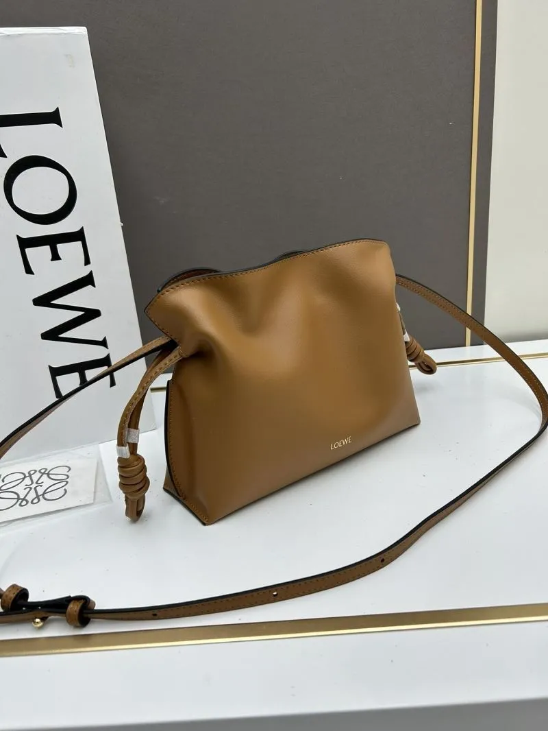 Alternative view of Loewe Satchel Bags-851