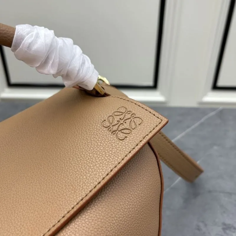 Loewe Tan Leather Satchel Bag 865 - Image 4