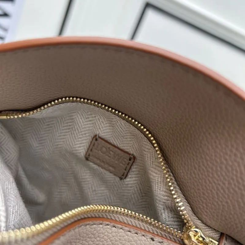LOEWE Beige Leather Satchel Bag 878 - Image 7