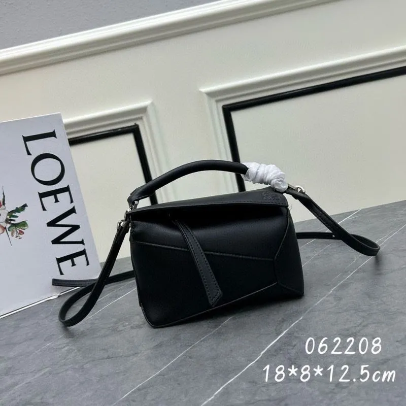 LOEWE 062208 Leather Satchel Bag