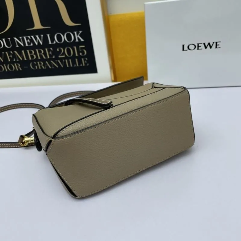 LOEWE Beige Leather Satchel Crossbody Bag - Image 4