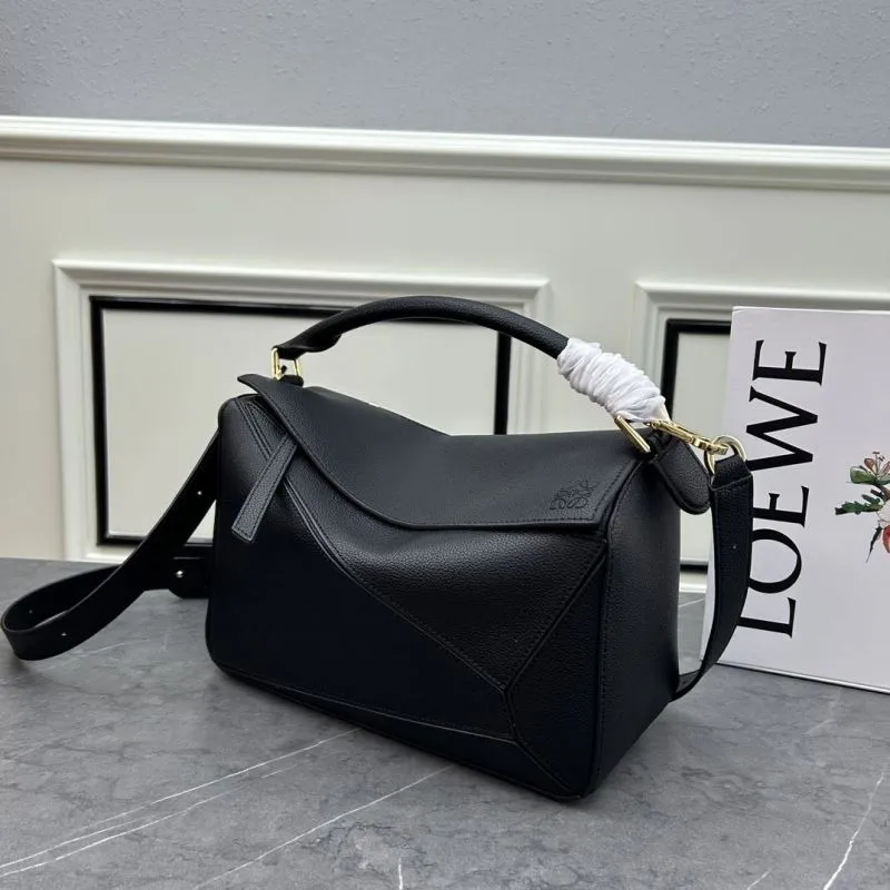 Alternative view of Loewe Satchel Bags-931