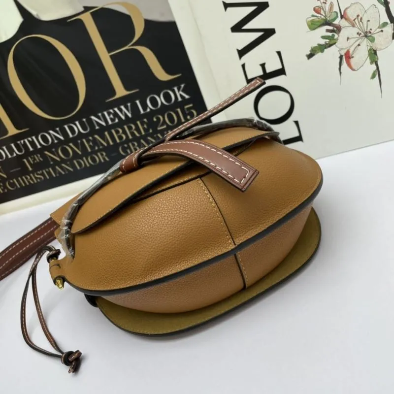 LOEWE Brown Crossbody Saddle Bag - Image 5