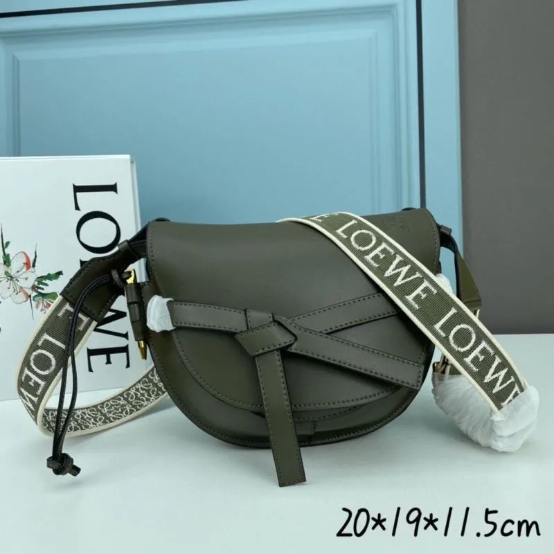 Loewe Leather Saddle Crossbody Bag - Image 6