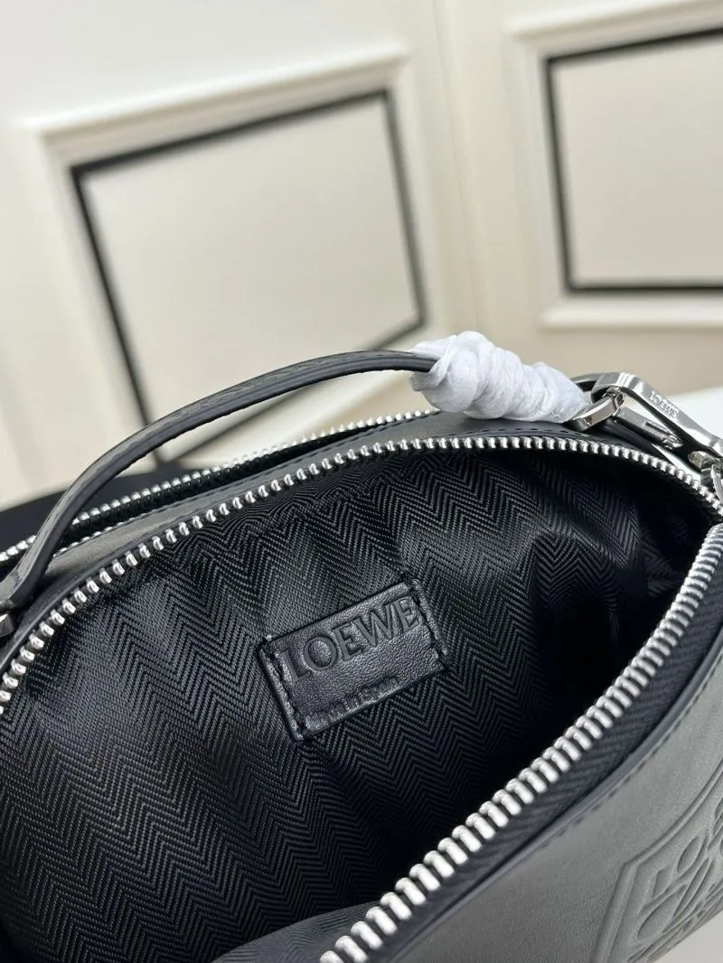 Loewe Black Crossbody Satchel Bag S0688 - Image 8