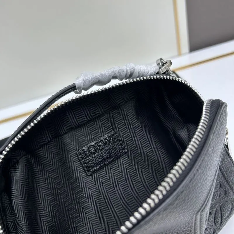 LOEWE Black Leather Crossbody Bag S0688 - Image 8