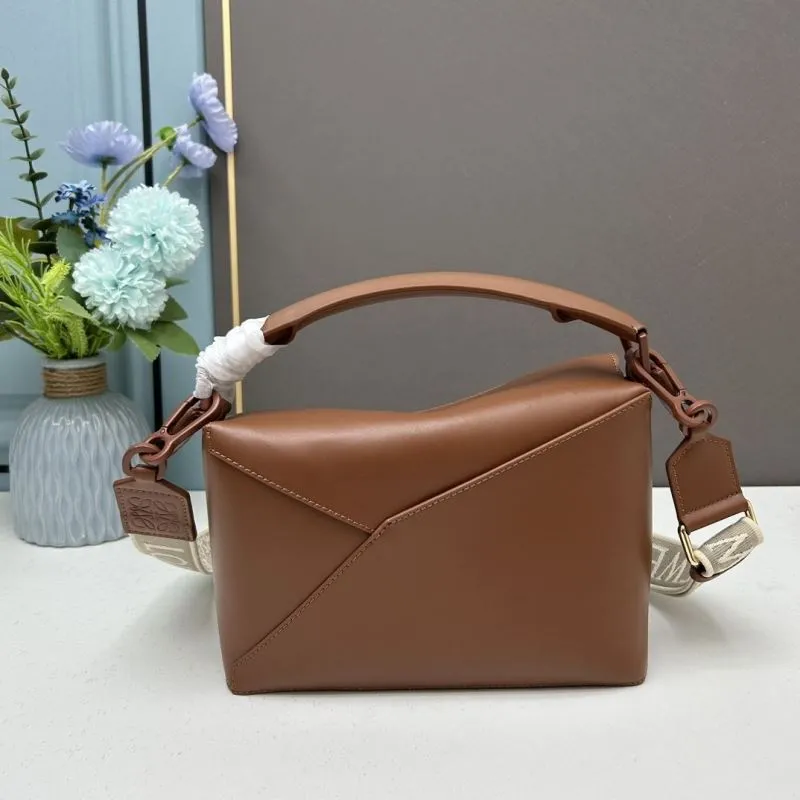 Alternative view of Loewe Satchel Bags-984