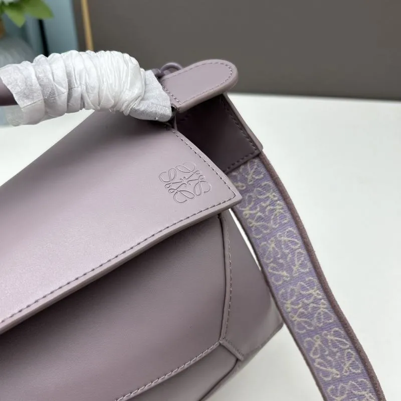 Loewe Mauve Satchel Crossbody Bag - Image 3