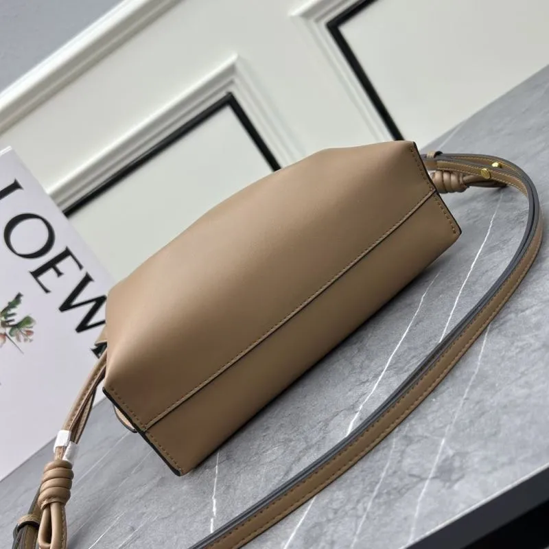 Loewe S063 Brown Crossbody Bag - Image 5