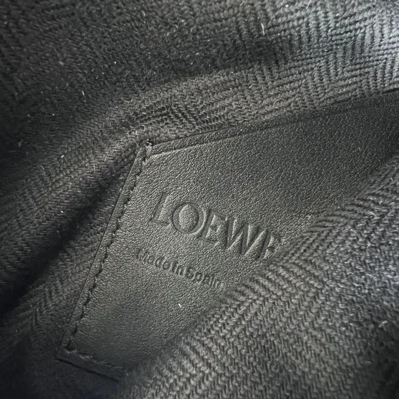 LOEWE Dark Blue Leather Crossbody Bag - Image 9