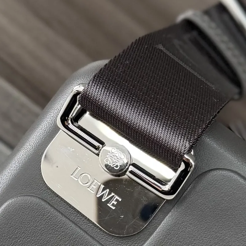 LOEWE Gray Leather Crossbody Chest Bag - Image 7
