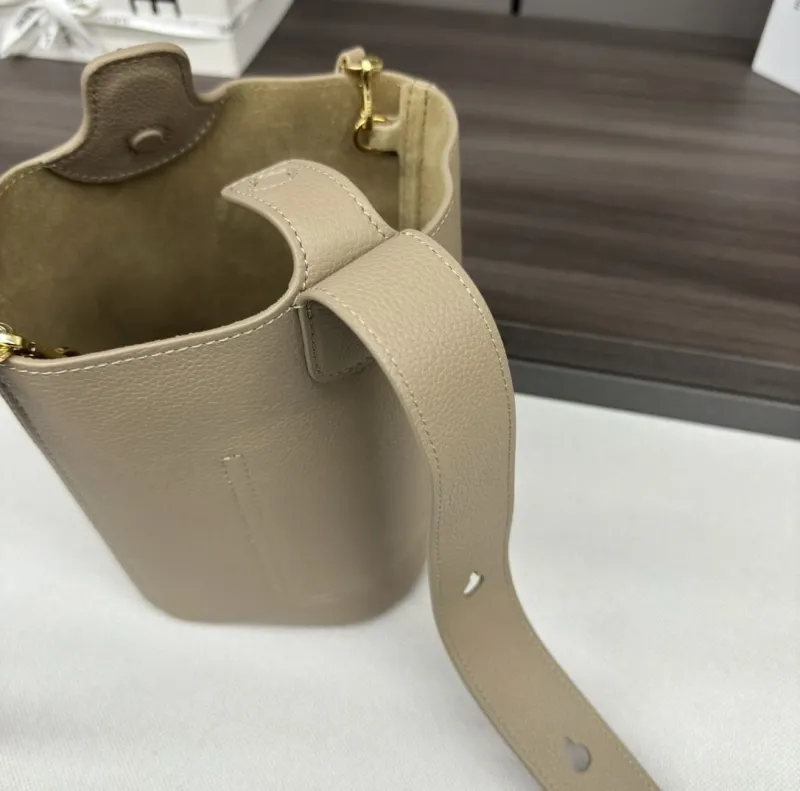 Loewe Beige Leather Crossbody Bucket Bag - Image 7