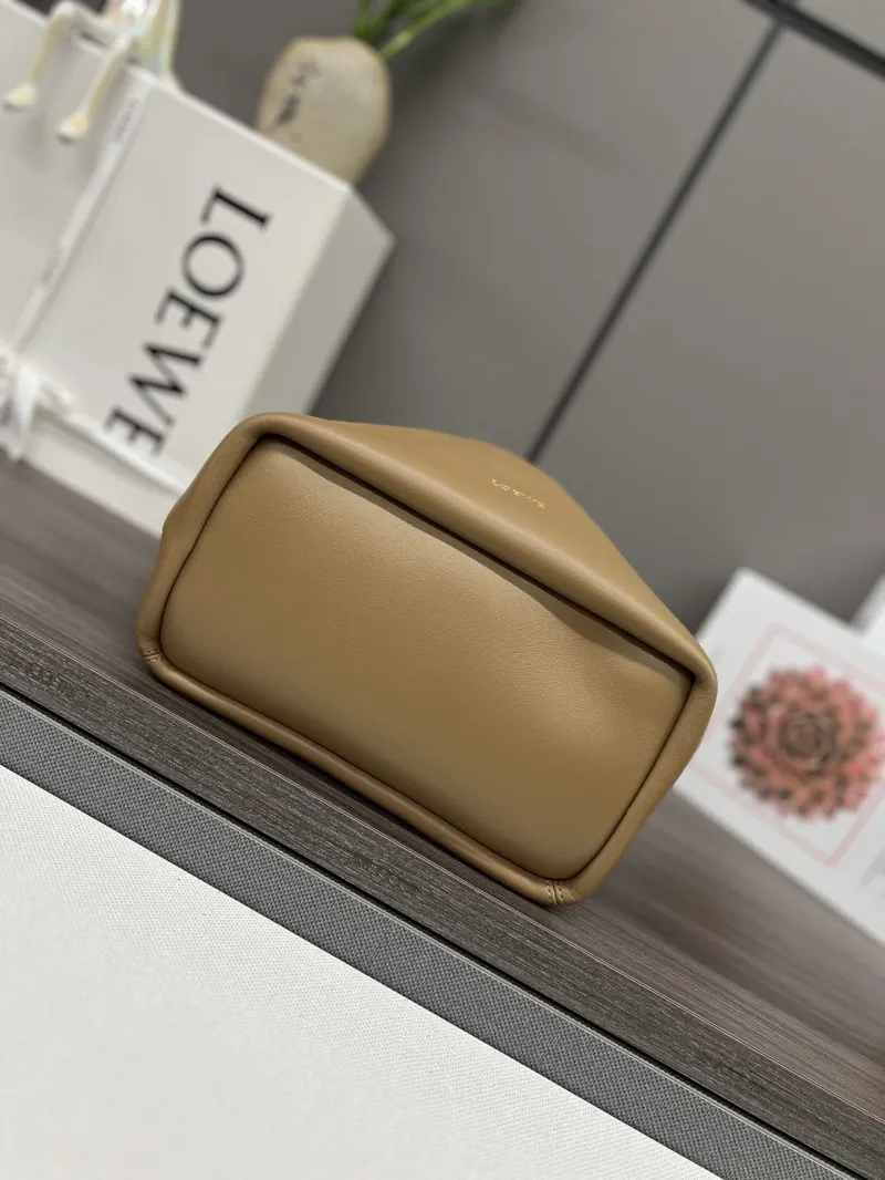 LOEWE Tan Leather Bucket Bag with Chain Strap - Image 3