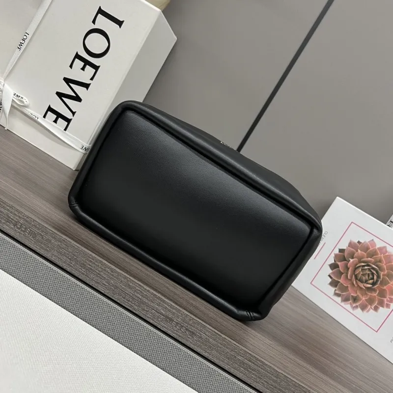 LOEWE Black Leather Bucket Bag - Image 3