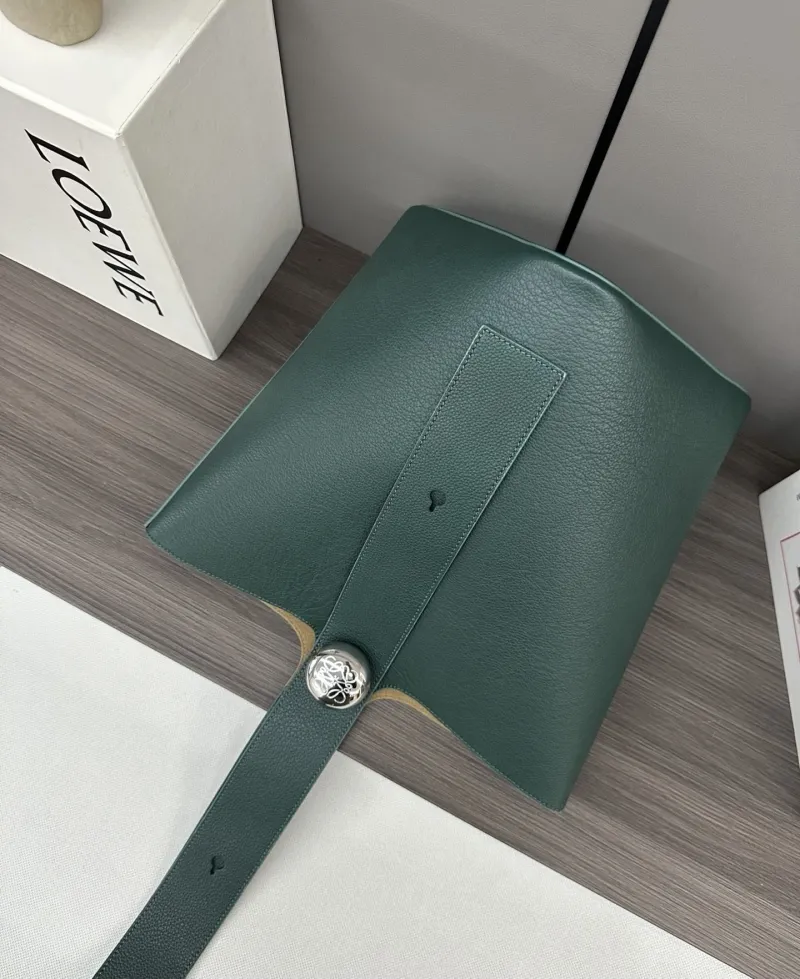 LOEWE Dark Green Leather Bucket Bag - Image 5