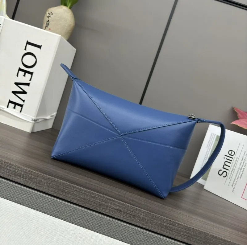 LOEWE Blue Bucket Bag 76 - Image 4