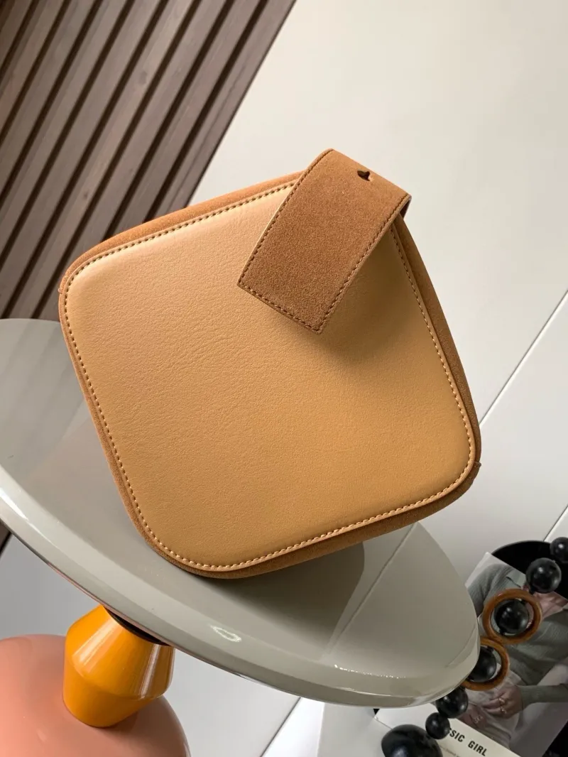 Loewe Brown Suede Bucket Bag - Image 4