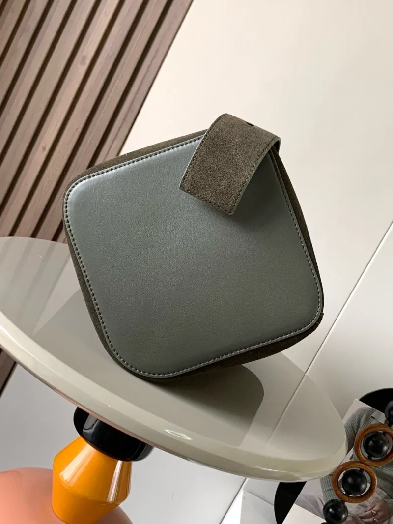 Loewe Dark Green Suede Bucket Bag - Image 4