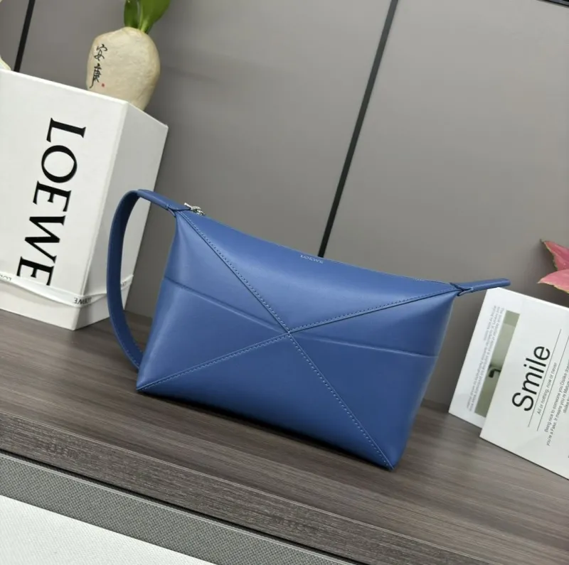 LOEWE Blue Shoulder Bucket Bag 98