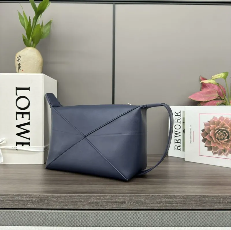 Loewe Navy Leather Bucket Bag 101 - Image 3