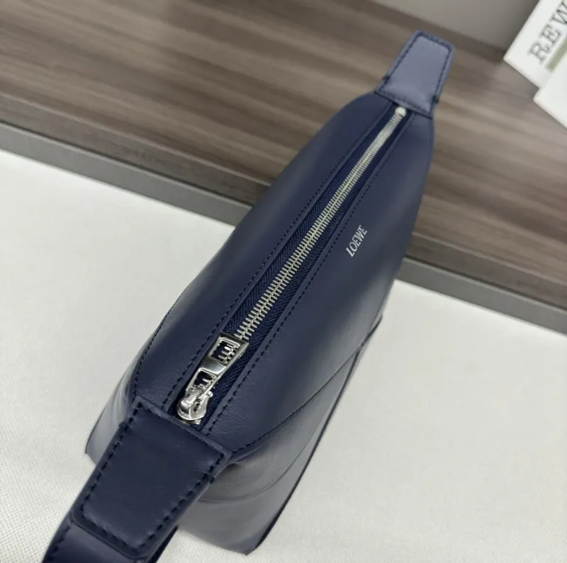 Loewe Navy Leather Bucket Bag 101 - Image 6