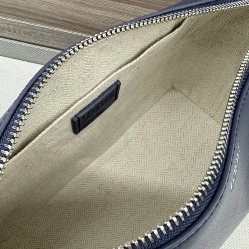 Loewe Navy Leather Bucket Bag 101 - Image 8