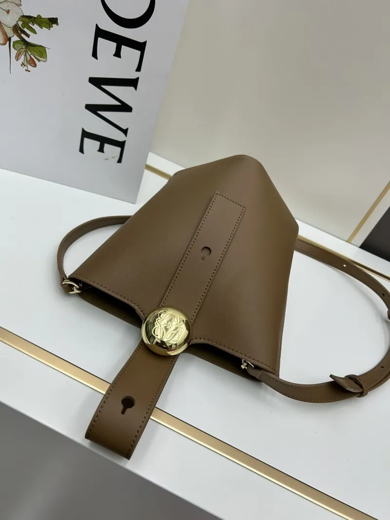 Loewe Brown Bucket Bag S260408 - Image 7