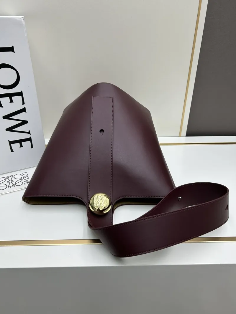 LOEWE Burgundy Bucket Bag 652288 - Image 4