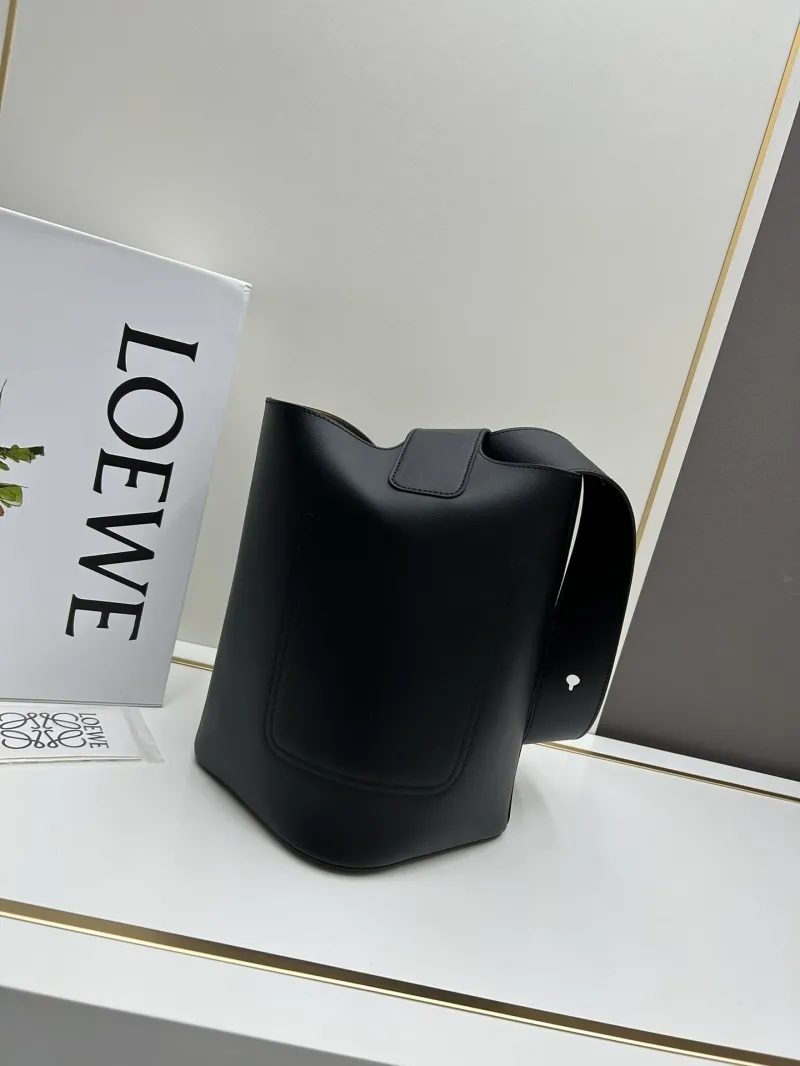 LOEWE Black Leather Bucket Bag 652288 - Image 3