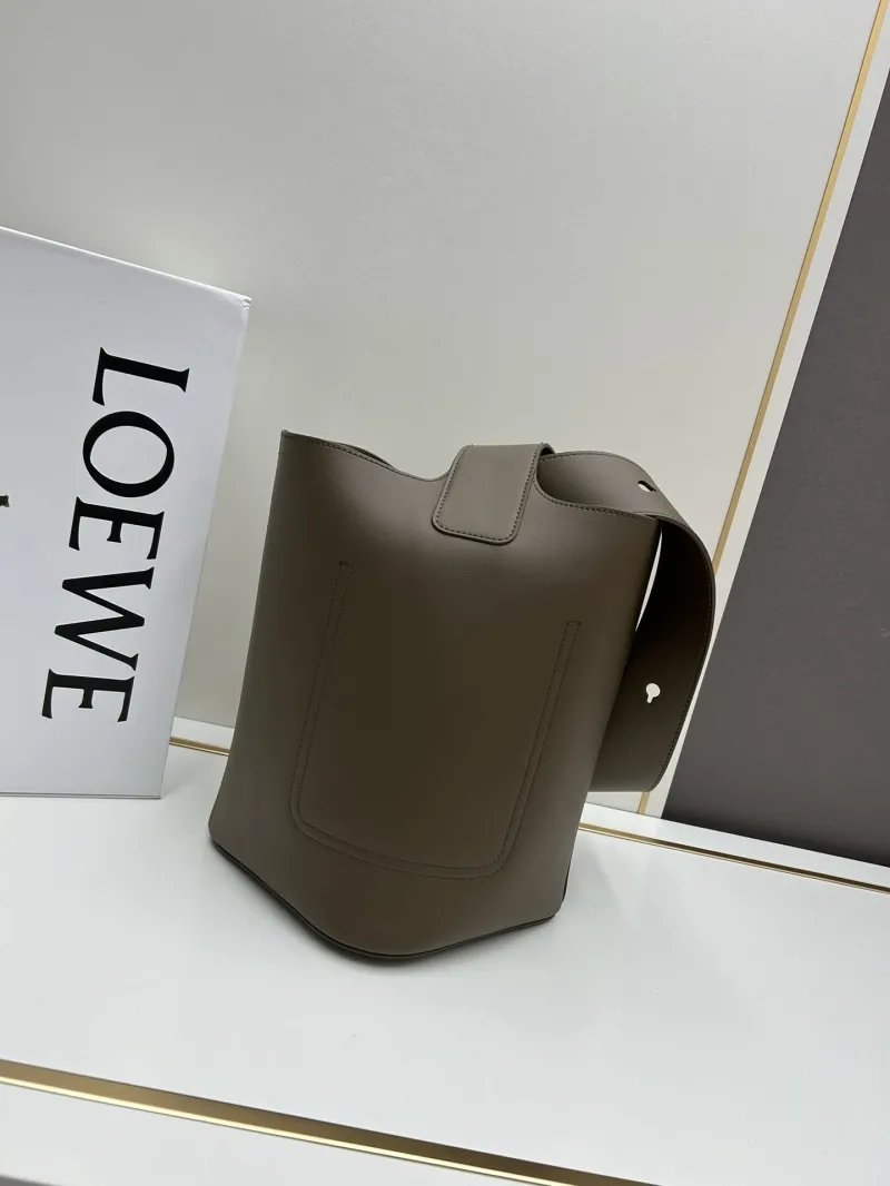 LOEWE 652288 Taupe Leather Bucket Bag - Image 3