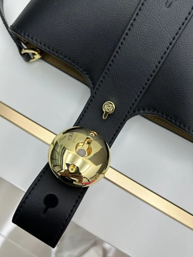 LOEWE Black Leather Bucket Bag S260408 Crossbody Bag - Image 5