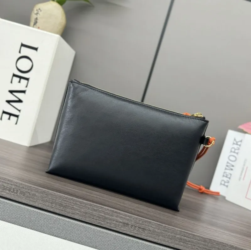 Loewe Clutch-11 - Image 3